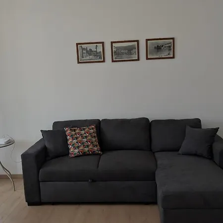 아파트 With Great Views On Garda 토리델베나코