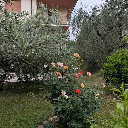 With Great Views On Garda Apartment