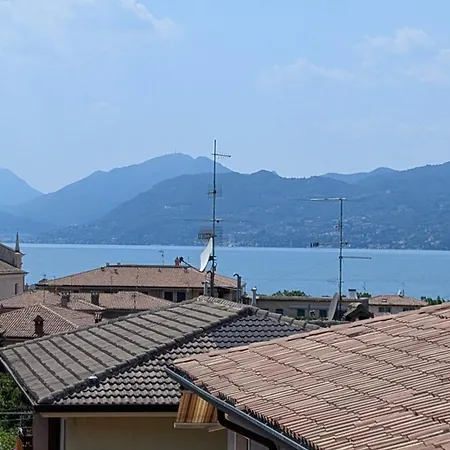 Apartment With Great Views On Garda Torri Del Benaco