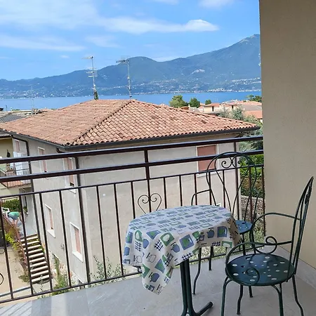 With Great Views On Garda Apartment