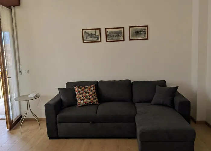 With Great Views On Garda *